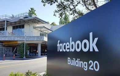 Facebook     